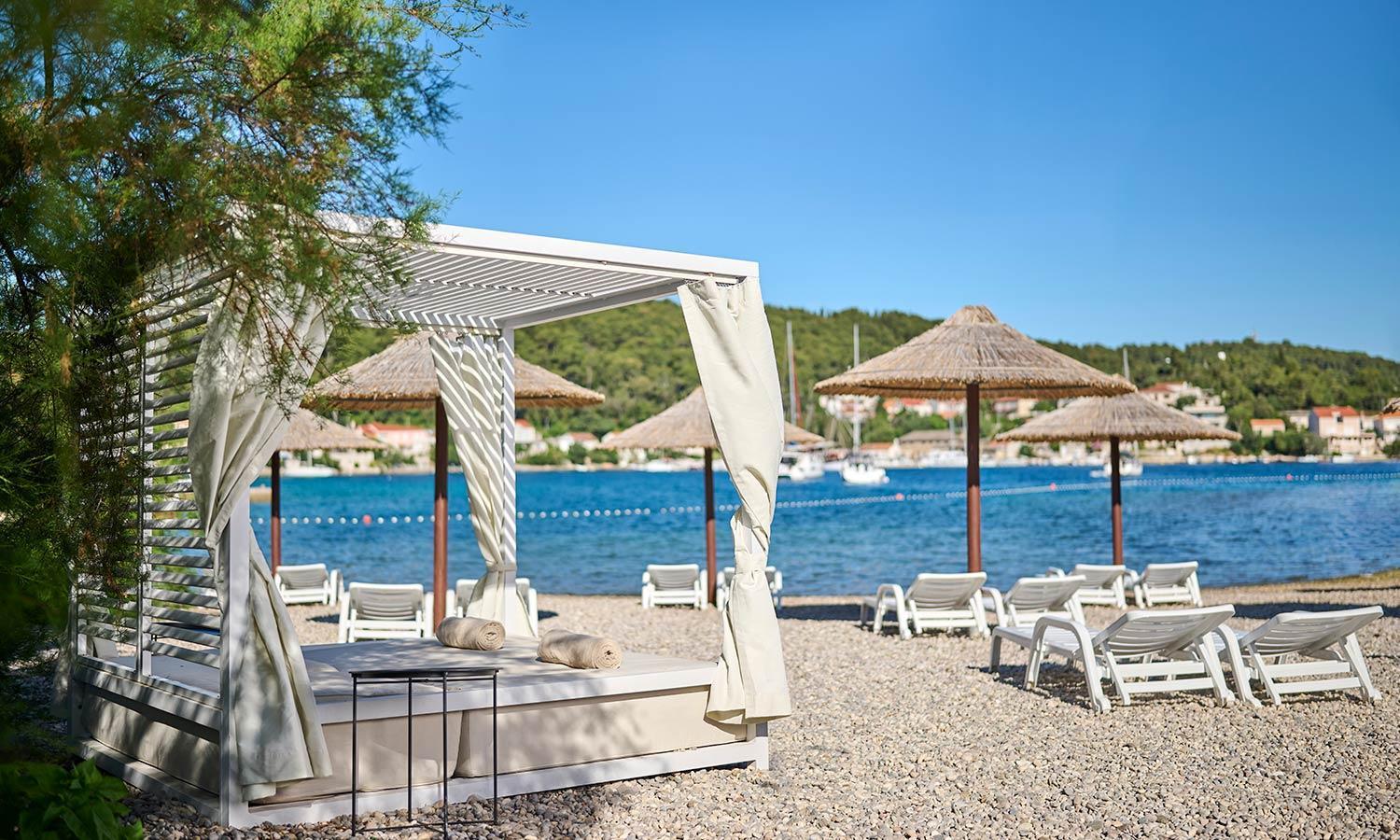 Aminess Vival Port9 Resort Medvinjak Buitenkant foto